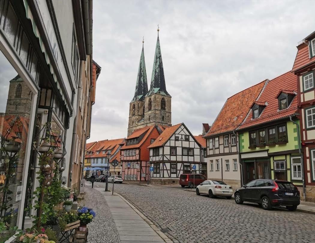 Am Mathildenbrunnen Klein Lejlighed Quedlinburg Eksteriør billede